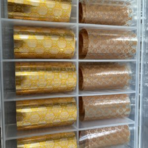 GLITZ GOLD NAIL DESIGN